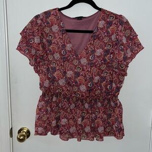 Floral print pink blouse with gathered peplum waist